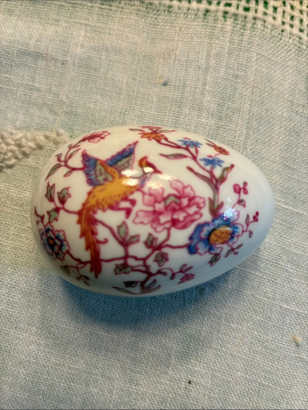 Fine bone china Egg Trinket Box with Floral Pattern and Gold Trim